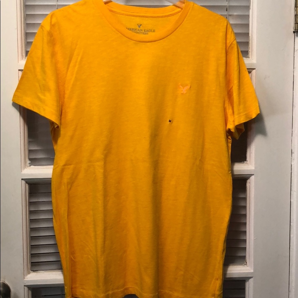 NWOTAmerican Eagle T-Shirt Size